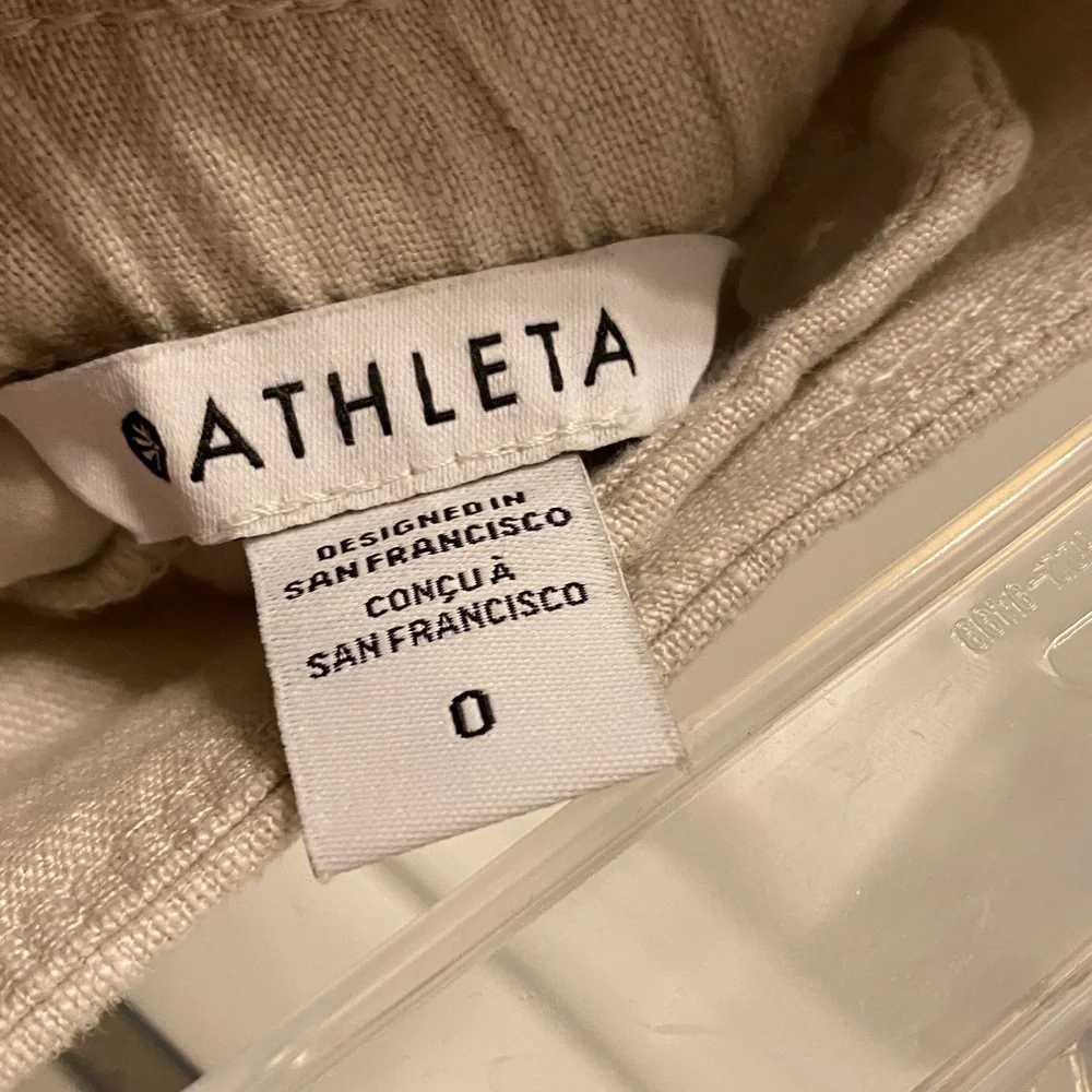 Athleta Linen Shorts - Picture 6 of 8